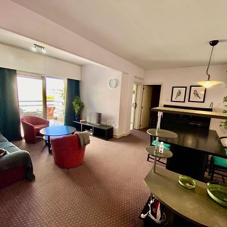 Private Room In A Shared Flat At Best Location Лимасол Екстериор снимка